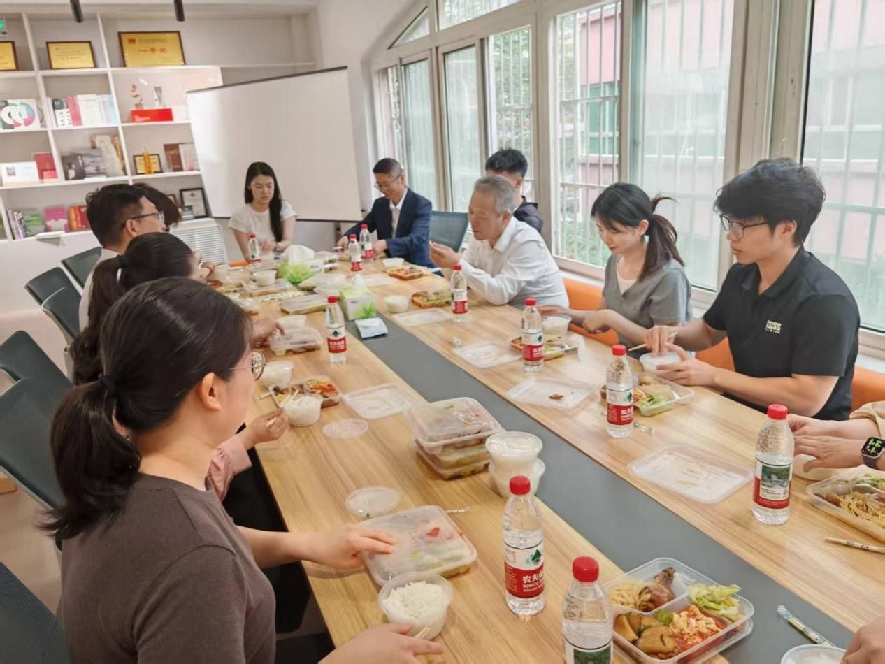 18新利真人登陆