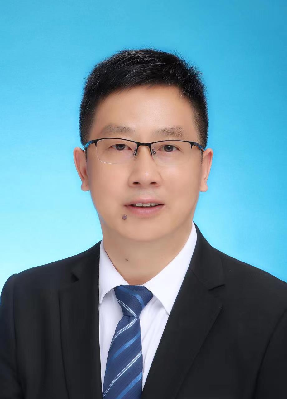 主持18新利真人登陆最新活动行政全面