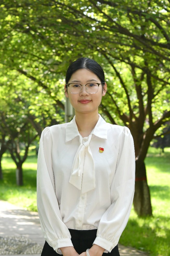 营造崇尚先进