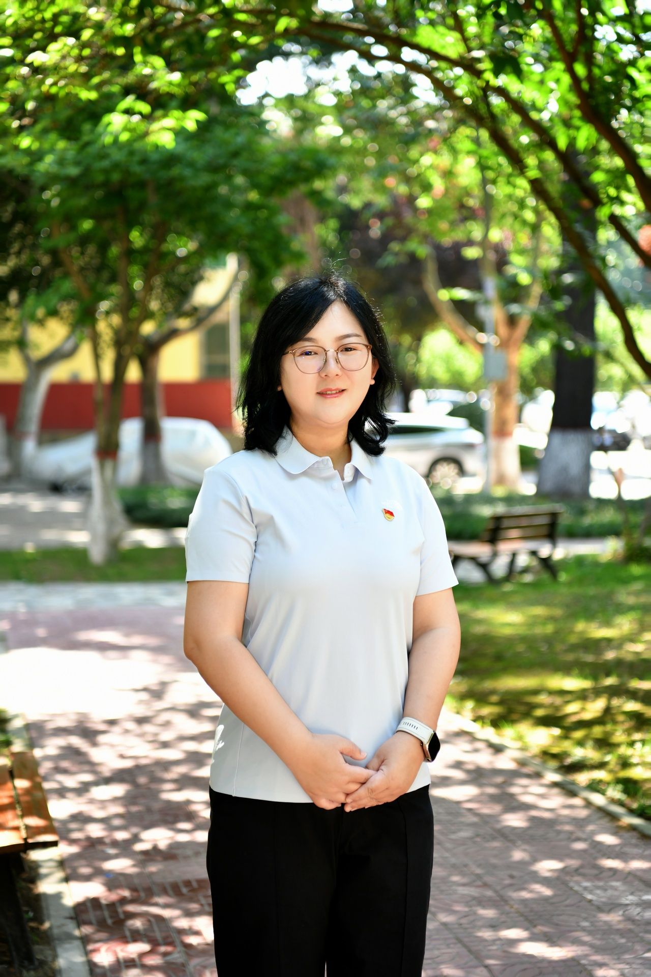 激励全校各级党组织和广大党员奋发进取