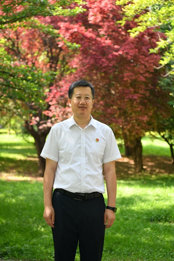 全面贯彻党的二十大和二十届历次全会精